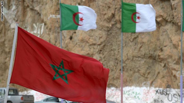 حوار افتراضي بين مغربي وجزائري