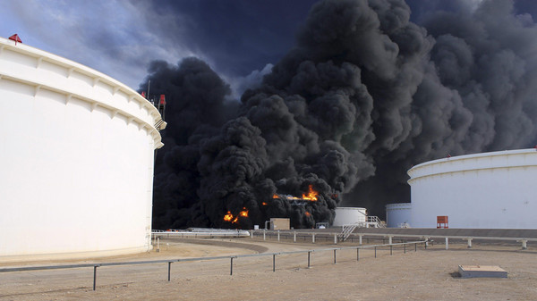 تداعيات السيطرة على الهلال النفطي في ليبيا