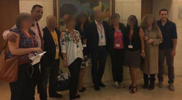 وفد إعلامي مغربي يقوم بزيارة لإسرائيل هي الأولى من نوعها