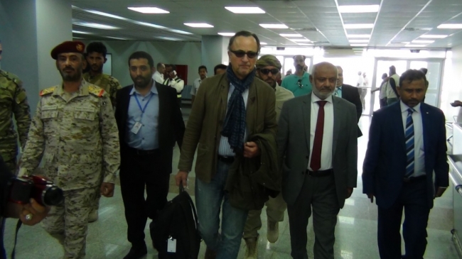 وصول رئيس فريق الأمم المتحدة لمراقبة وقف إطلاق النار في الحديدة إلى اليمن