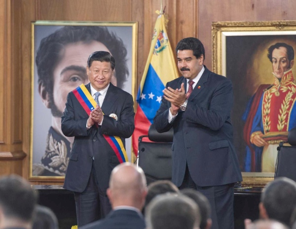 “فورين أفيرز”: واشنطن وبكين ستقرران مصير فنزويلا
