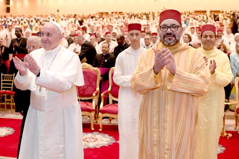 الملك والبابا يزوران معهد محمد السادس لتكوين الأئمة والمرشدين