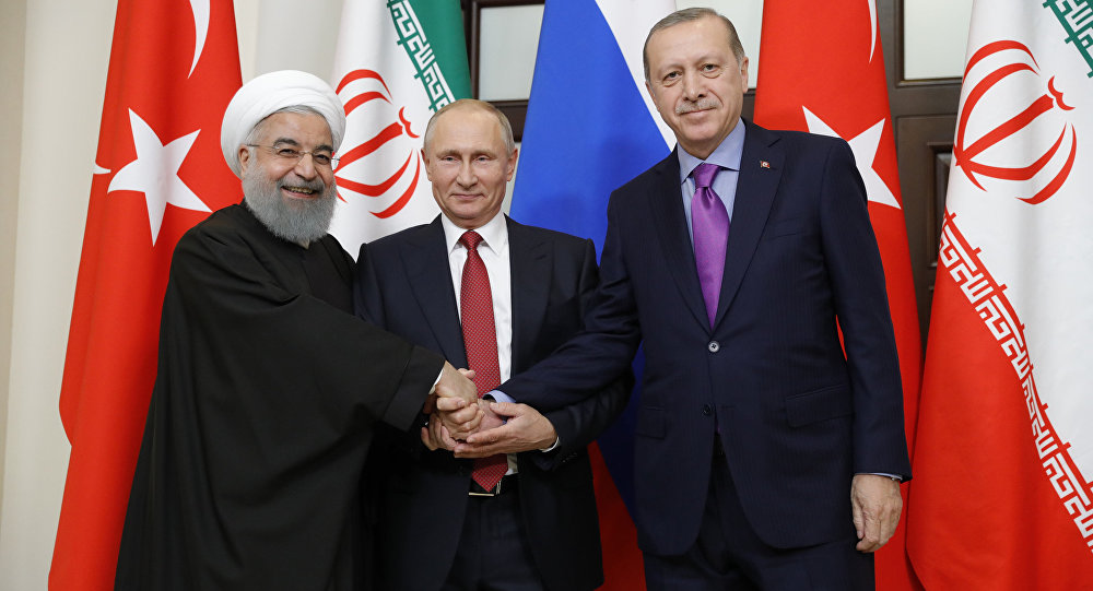 بوتين: تركيا وروسيا وإيران وضعت أساس الحل الدائم في سوريا