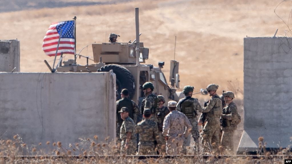 يسرائيل هيوم: قرار سحب القوات الأميركية من شمال سورية يحوّل إسرائيل إلى حليف
