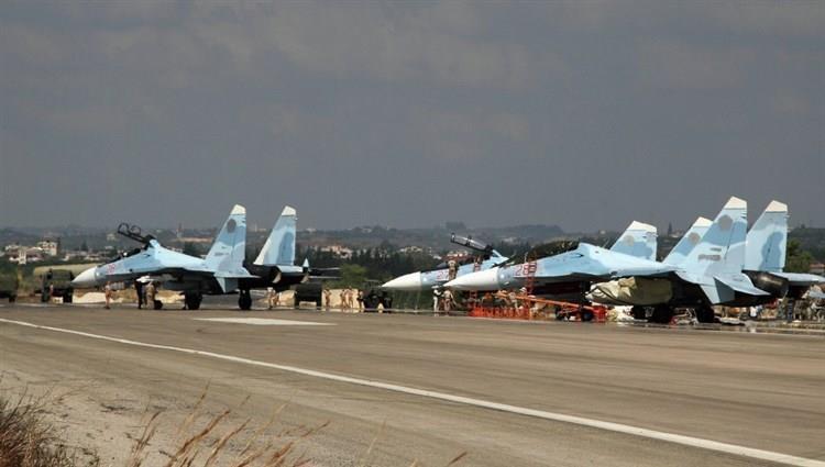 روسيا تقيم قاعدة هليكوبتر بشمال شرق سوريا