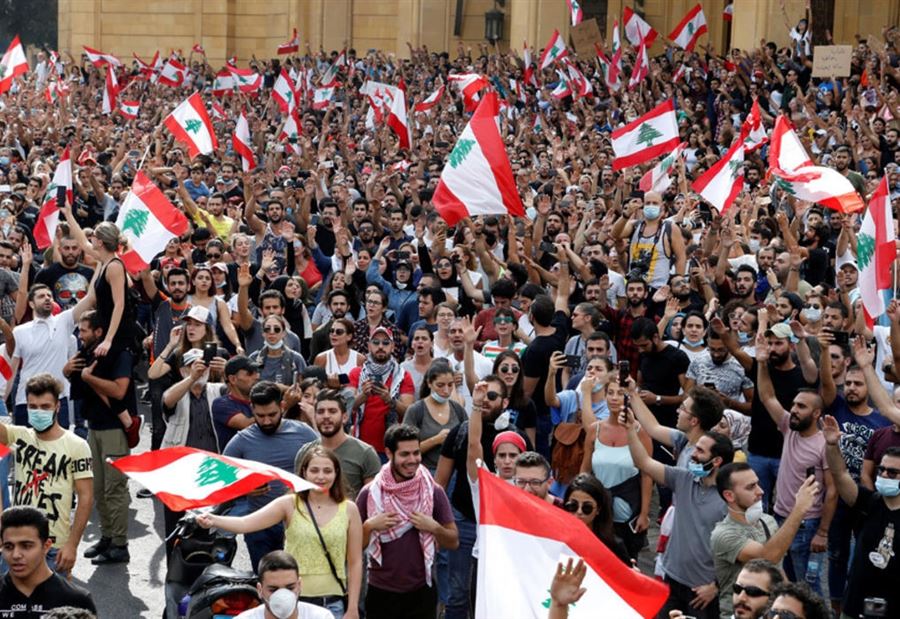 مُحلّل أميركي: لهذا السبب اندلعت “الاحتجاجات الشعبية” في لبنان