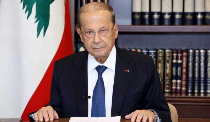 رئيس لبنان يدعو لتشكيل حكومة جديدة من التكنوقراط لتنفيذ إصلاحات اقتصادية