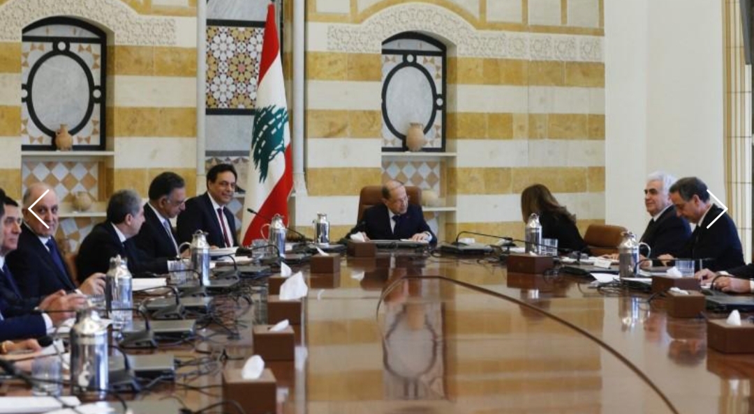 حكومة لبنان الجديدة توازن خياراتها في مواجهة الأزمة الاقتصادية
