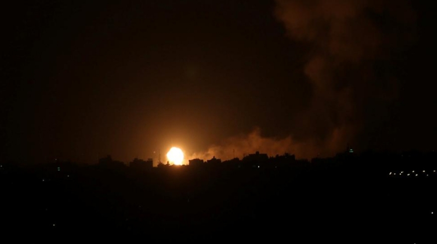 إعلام رسمي: الدفاعات الجوية السورية تعترض صواريخ في محافظة حماة