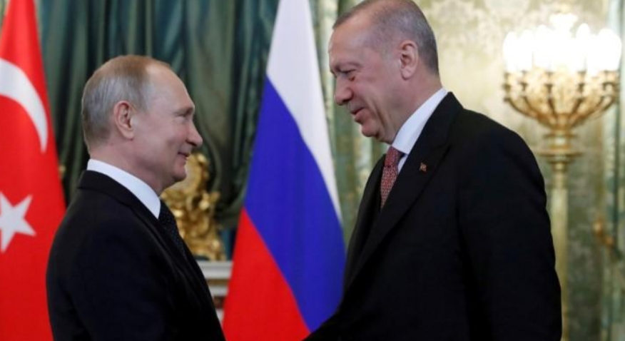 أردوغان يطلب من بوتين التشارك في إدارة حقول نفط دير الزور بسوريا