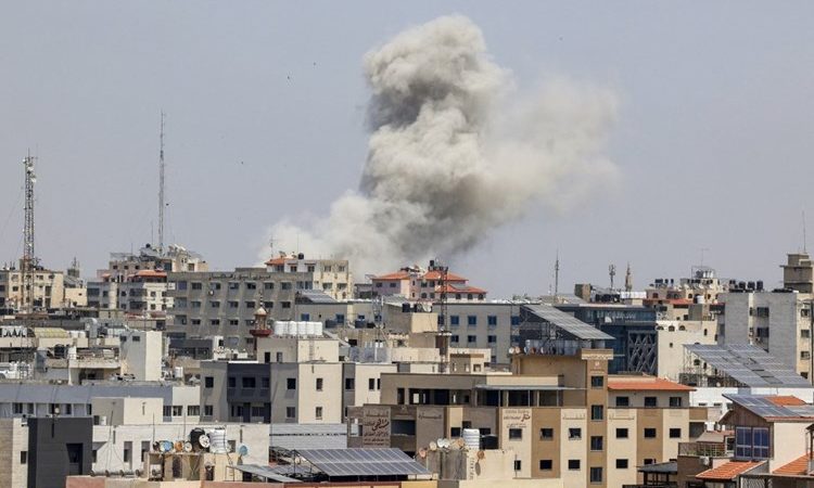“بوليتيكو”: كيف سعى فريق بايدن كي تكون الحرب قصيرة في غزة