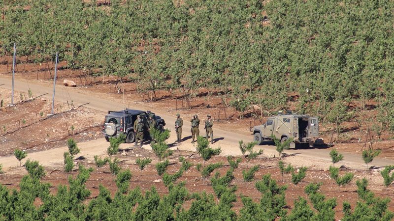 “معاريف”: إطلاق الصواريخ من لبنان لا يتم دون اذن حزب الله