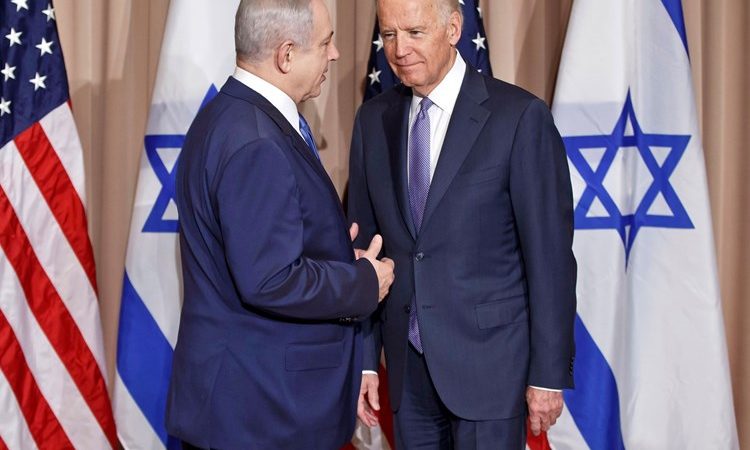 “نيويورك تايمز”: بايدن لا يتراجع عن سياسات ترامب تجاه “إسرائيل”