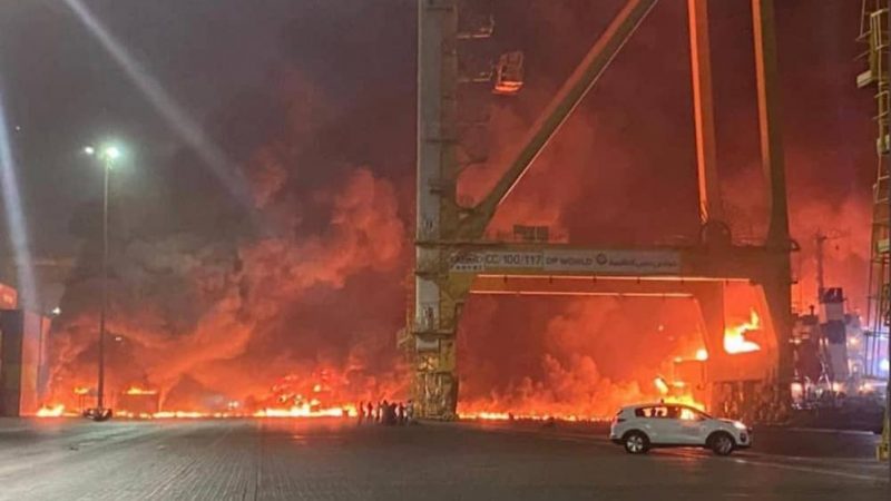 انفجار في ميناء “جبل علي” في دبي الإماراتية