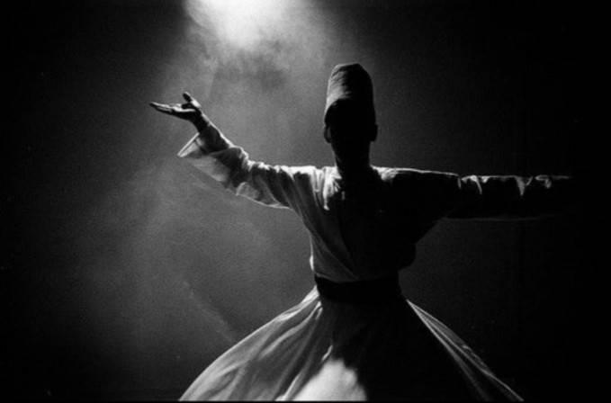 رقصة الدراويش وعلاقتها بالتصوف